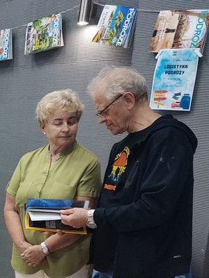Zdjęcie Wiesławy i Wiesława Gołuchów podczas spotkania